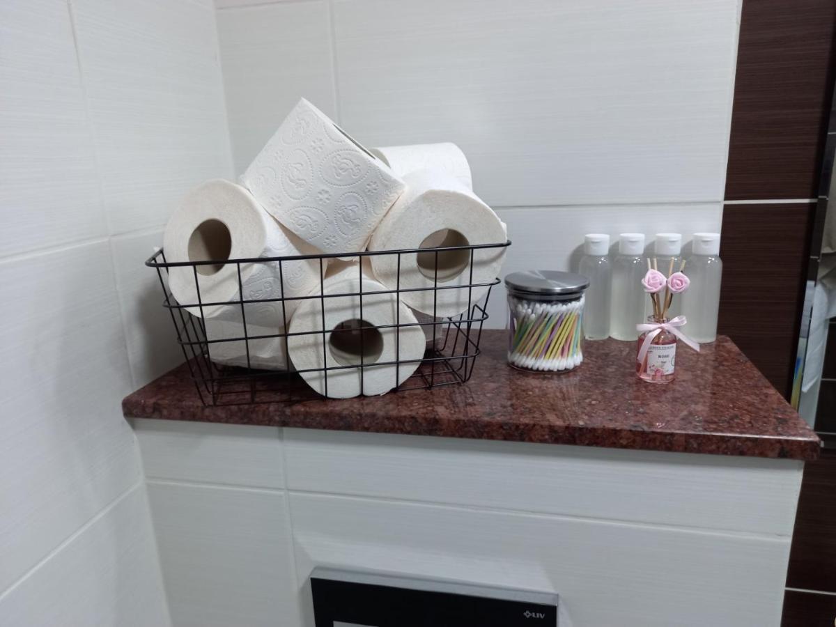 Aaa Apartment Приштина Экстерьер фото
